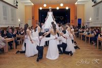 14. ples ZŠ a MŠ Žarošice v Násedlovicích - polonéza
