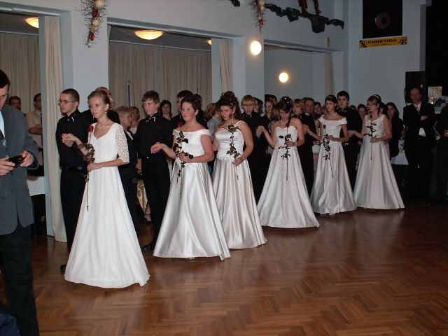 Ples ZŠ Žarošice 2007