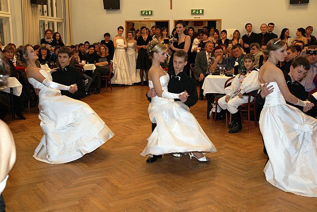 Školní ples 2010